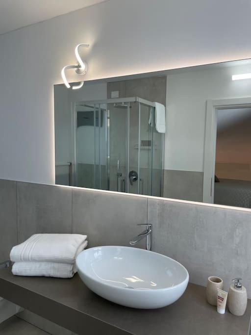 Queen Verona Luxury Apartment Eksteriør billede